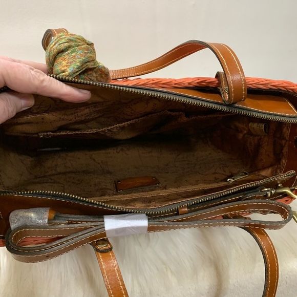 Patricia Nash Woven Straw & Leather Bag With Scarf - Picture 8 of 12